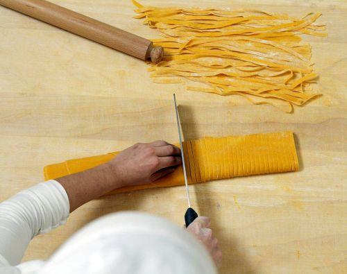 FEAST tagliatelle cooking class